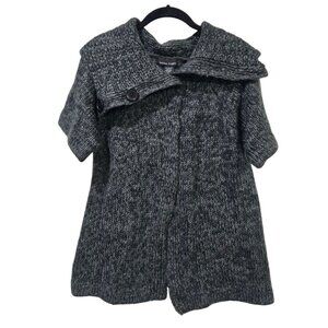 Sweater Project Womens Size M Knit Short Sleeve Cardigan Sweater Snap Button NEW
